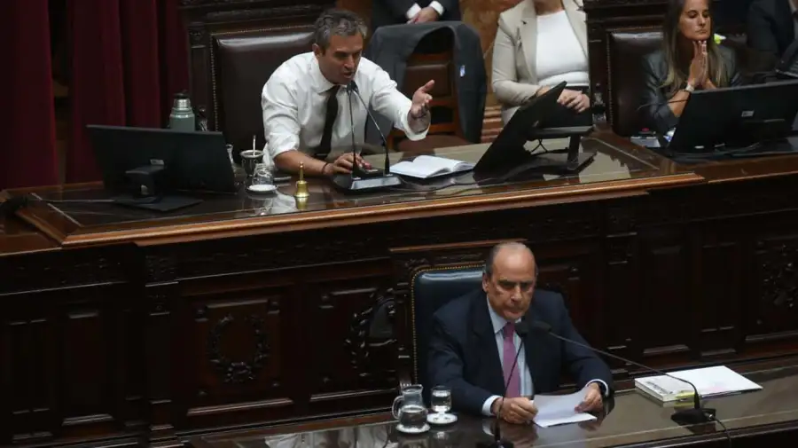 Jefe de gabinete Guillermo Francos en diputados.