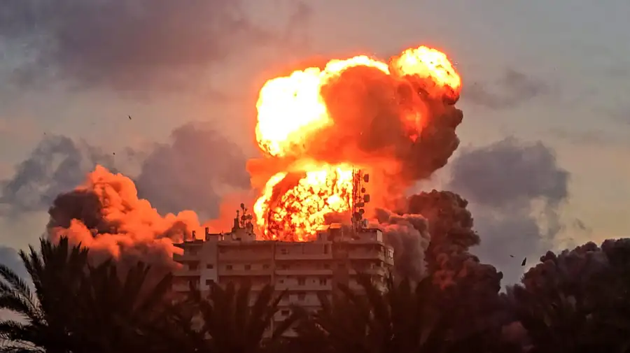 Israel bombardea la ciudad de Tiro, en el sur del Líbano