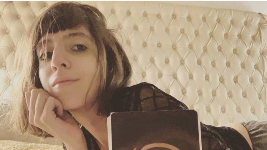 Instalada en el país, Florencia Kirchner compartió un foto con su hija