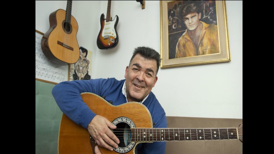 Historias de cantantes y músicos independientes en cuarentena
