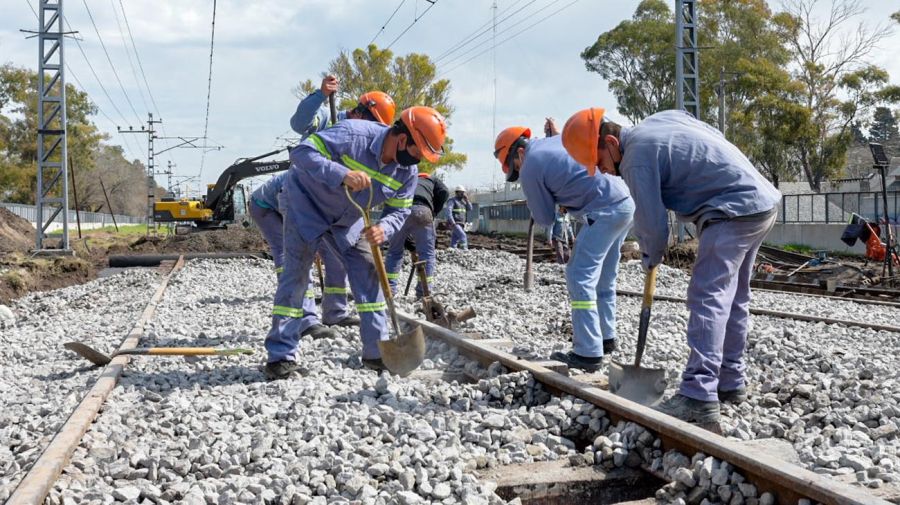 Tren FFCC Roca 20201008