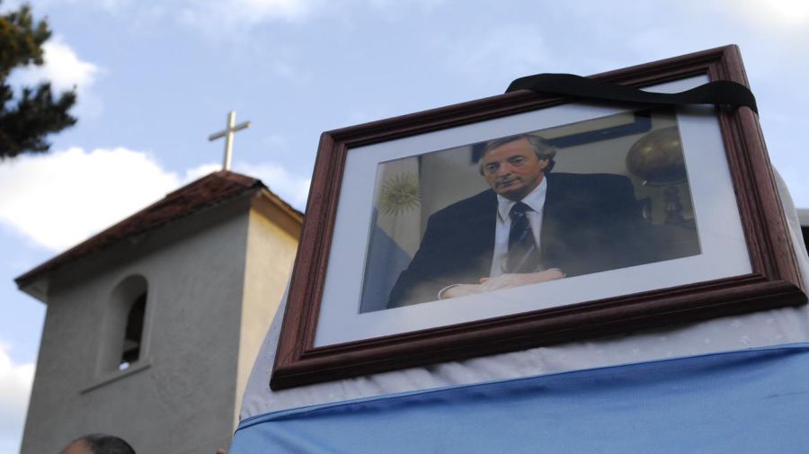 Funeral y entierro de Nestor Kirchner 20201027