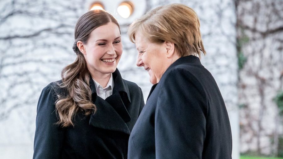 Sanna Marin y Angela Merkel