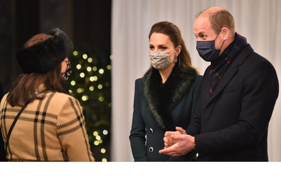 La duquesa junto a su marido realizaron una gira navideña a pesar de la pandemia
