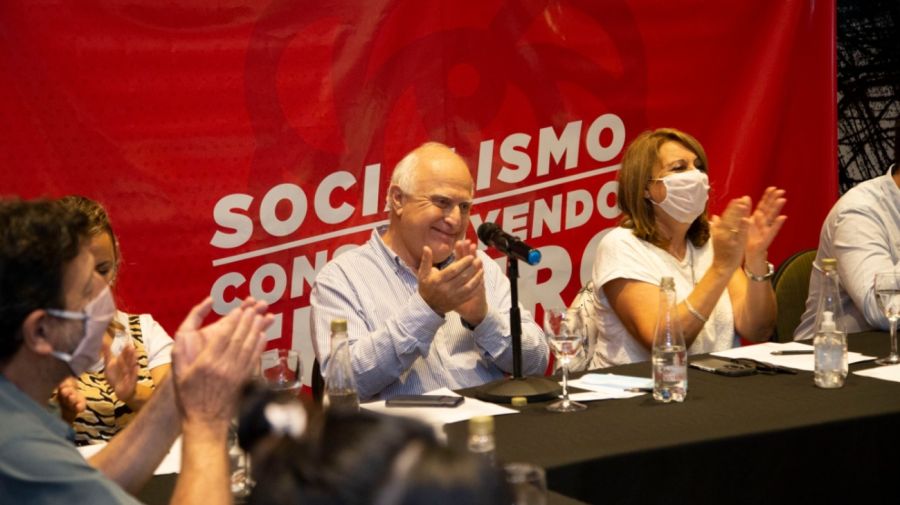 La cúpula del socialismo se reunió en el Hotel Savoy, en Buenos Aires.