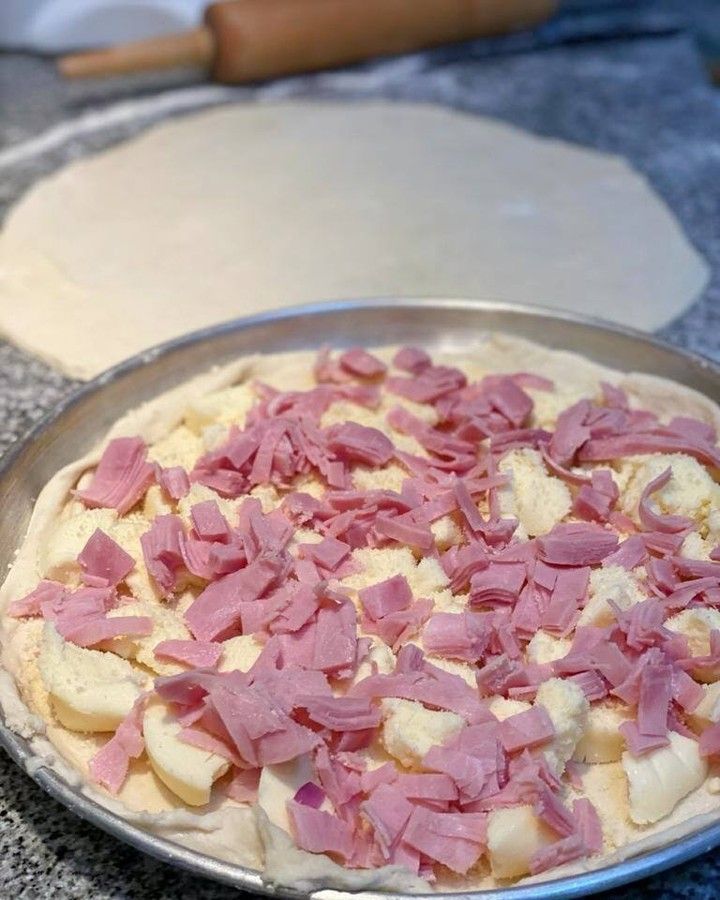 Jimena Monteverde te enseña a preparar pizza fugazzeta rellena 