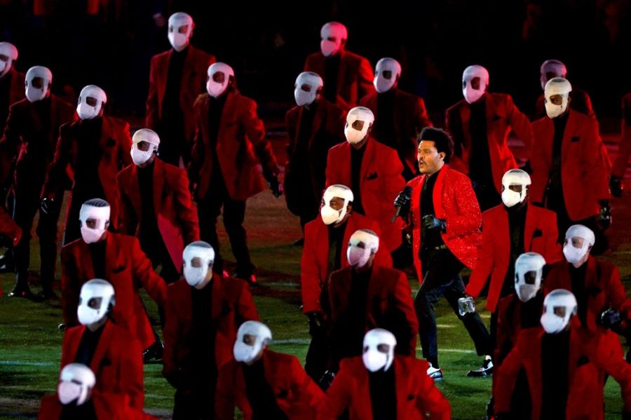 Super Bowl: The Weeknd apostó a Givenchy 