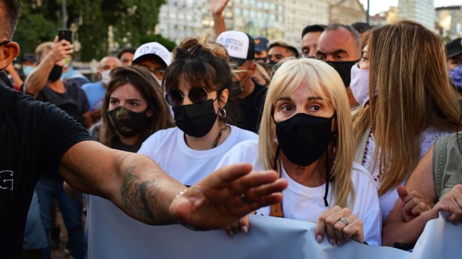 Dalma Maradona, Claudia Villafañe y Gianinna Maradona