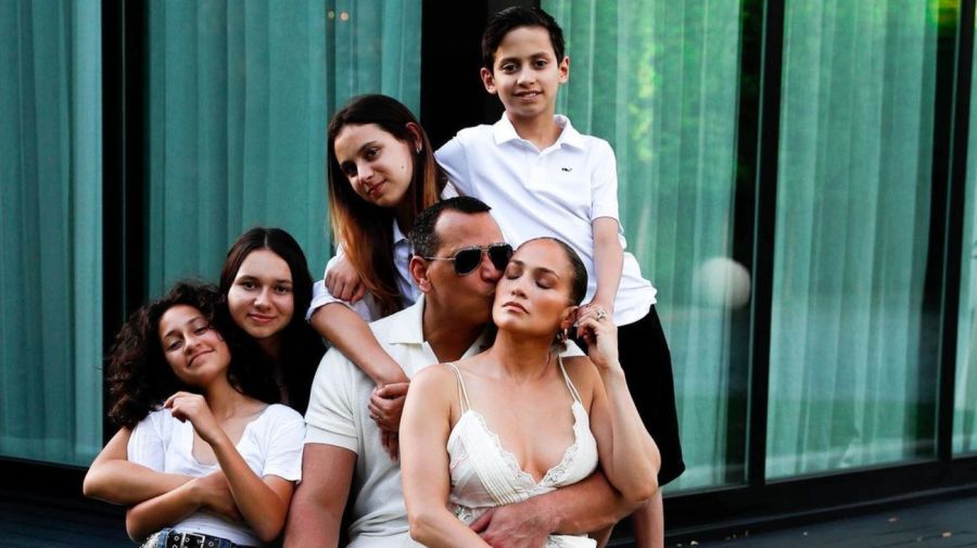Jennifer Lopez, Alex Rodriguez y sus hijos