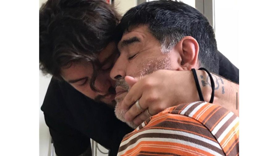 Diego Maradona Jr junto a su padre 0322