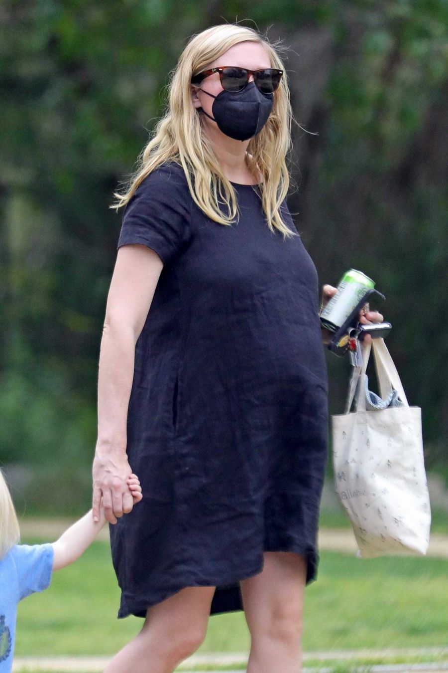 Las fotos de Kirsten Dunst tras confirmar su segundo embarazo