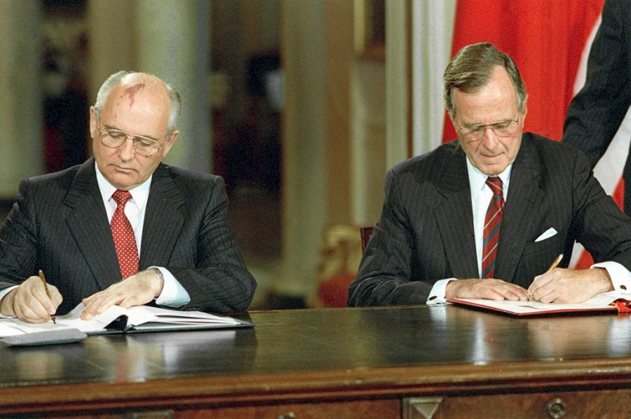 George Bush y Mijaíl Gorbachov
