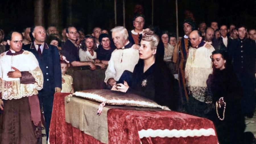 Eva Perón en el vaticano 20210625