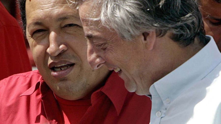 Hugo Chavez y Nestor Kirchner 20211019