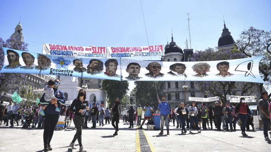 Marcha en Plaza de Mayo-20211117
