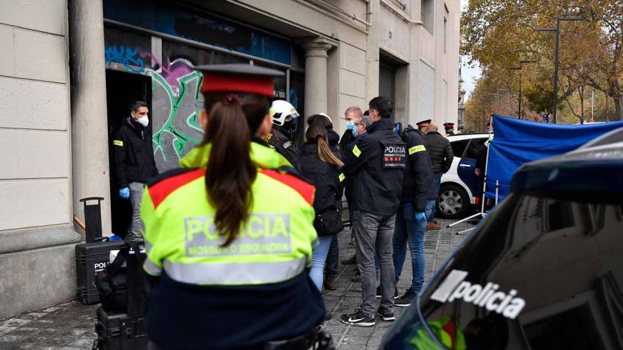 incendio en un local en Barcelona en el que murió una familia 20211130