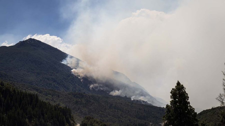 Incendio forestal de Bariloche-20211228