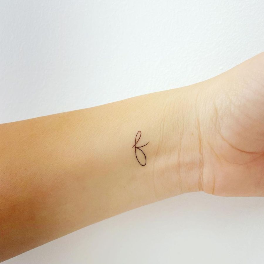 Laura Esquivel se tatuó para homenajear a su novio: ¿qué se diseño eligió? 