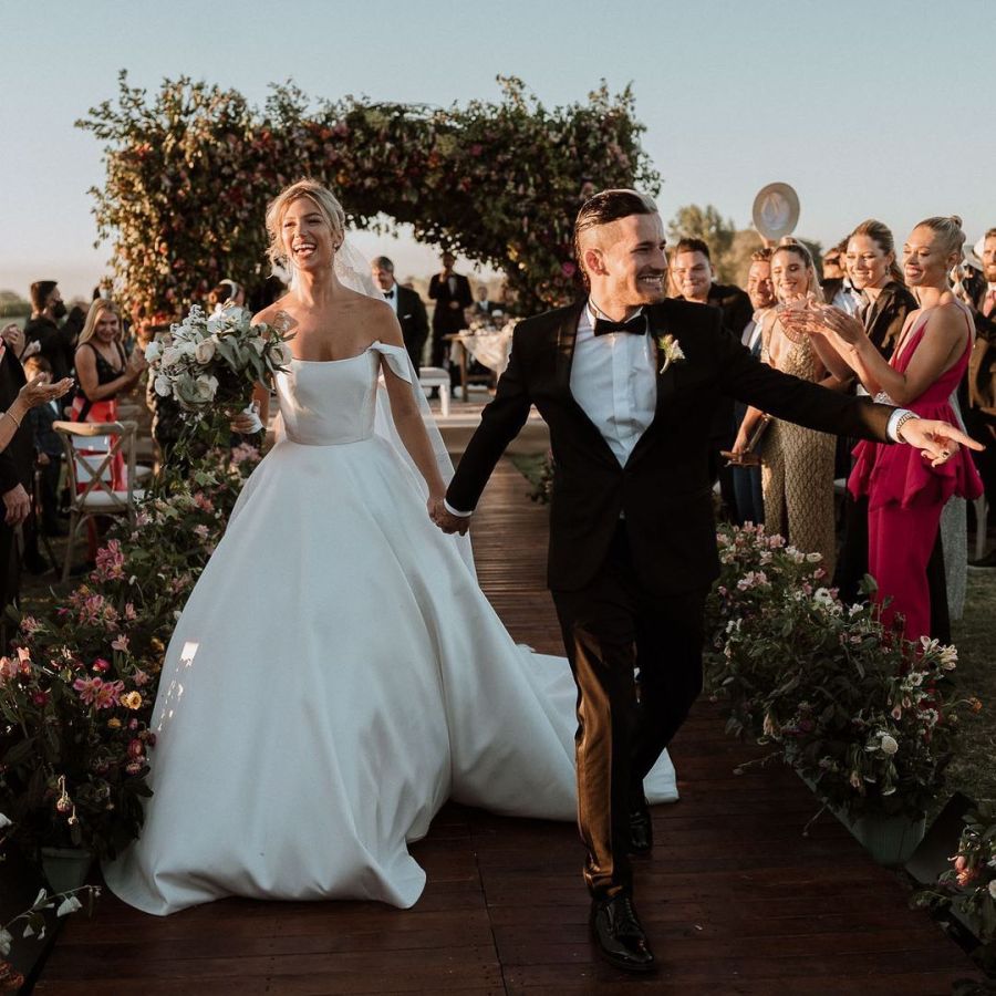 Ricky Montaner compartió una foto de su romántica noche de bodas con Stefy Roitman