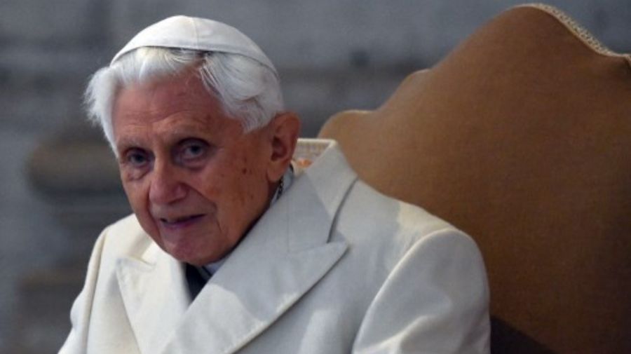 Benedicto XVI g_20220125