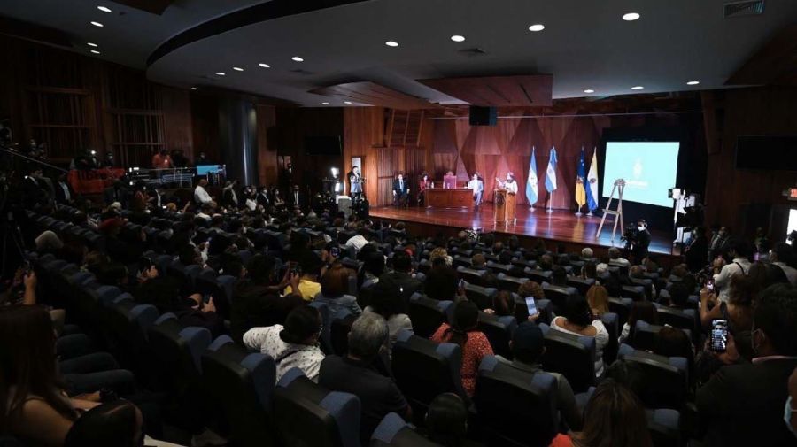 Cristina Fernández en Honduras-20210126
