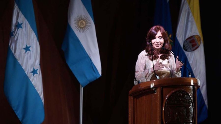 Cristina Fernández en Honduras-20210126