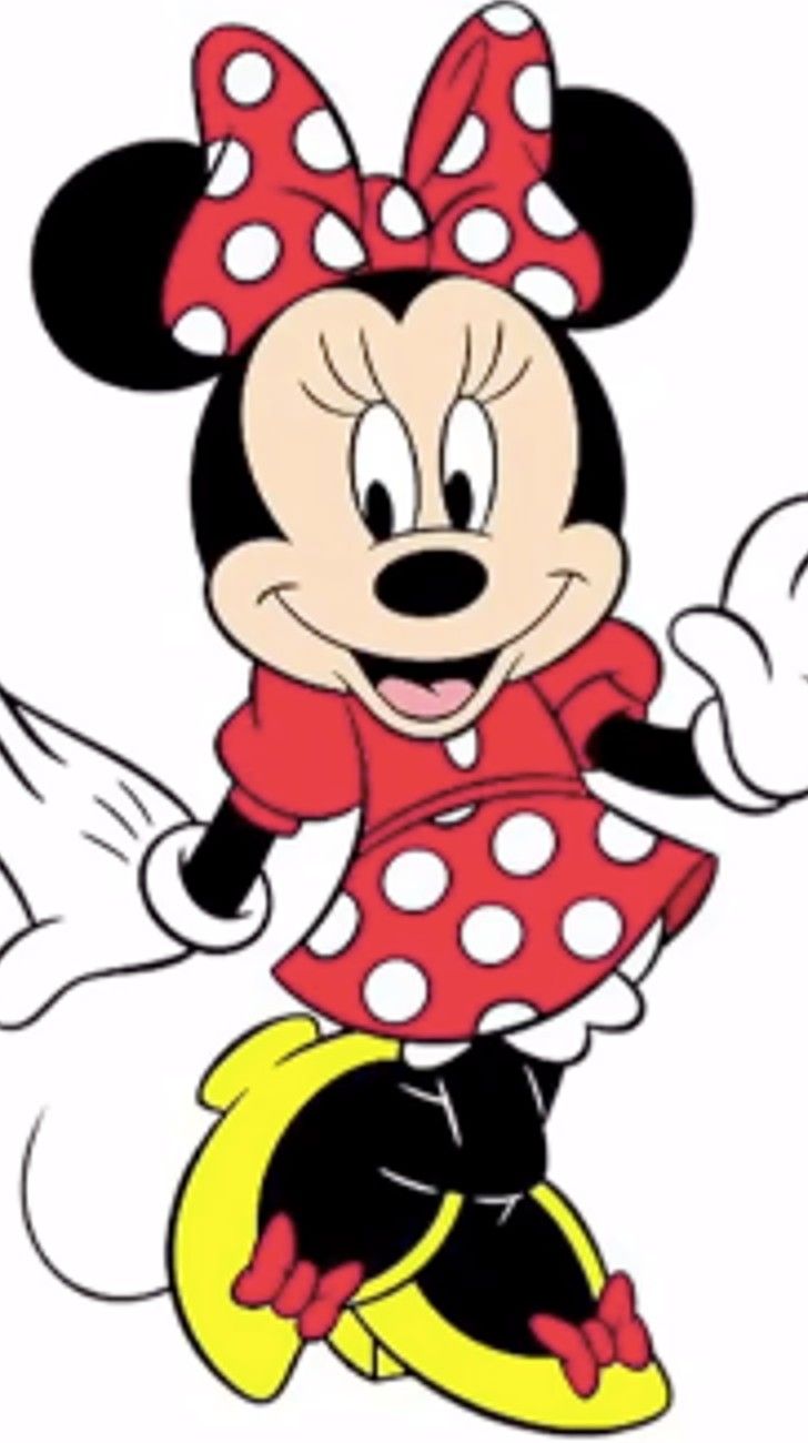 Por primera vez, Minnie Mouse deja su clásico vestido para lucir dos piezas diseñadas por Stella McCartney 