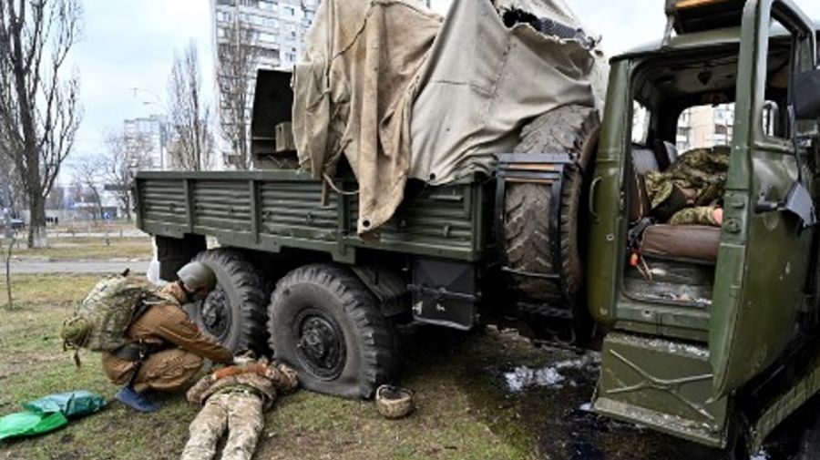 Feroces combates callejeros en Kiev, bajo el asalto de tropas rusas