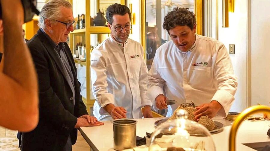 Robert De Niro probó el plato del chef argentino Mauro Colagreco 20220304
