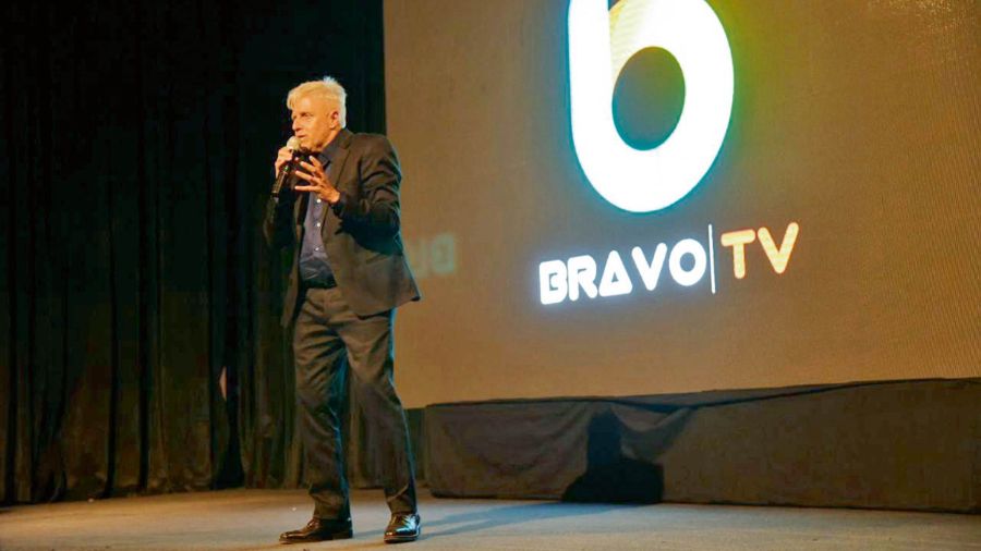 El logo de Bravo TV, la señal digital de la televisión abierta de Perfil y Grupo Crónica que saldrá el lunes 14. El eslogan es 