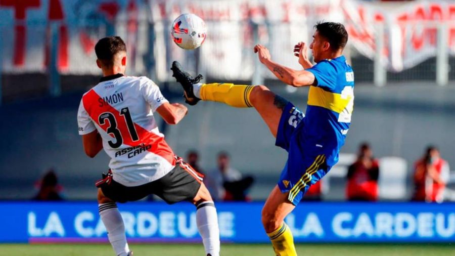 a que hora juegan el superclásico