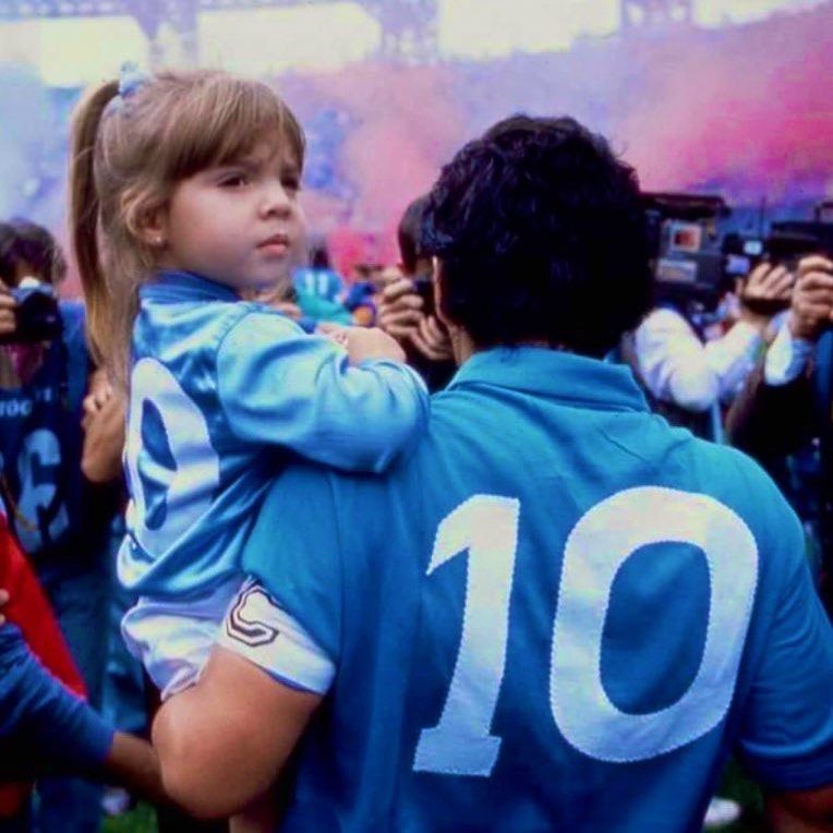 El descargo de Dalma Maradona por la subasta de la camiseta de su papá: 