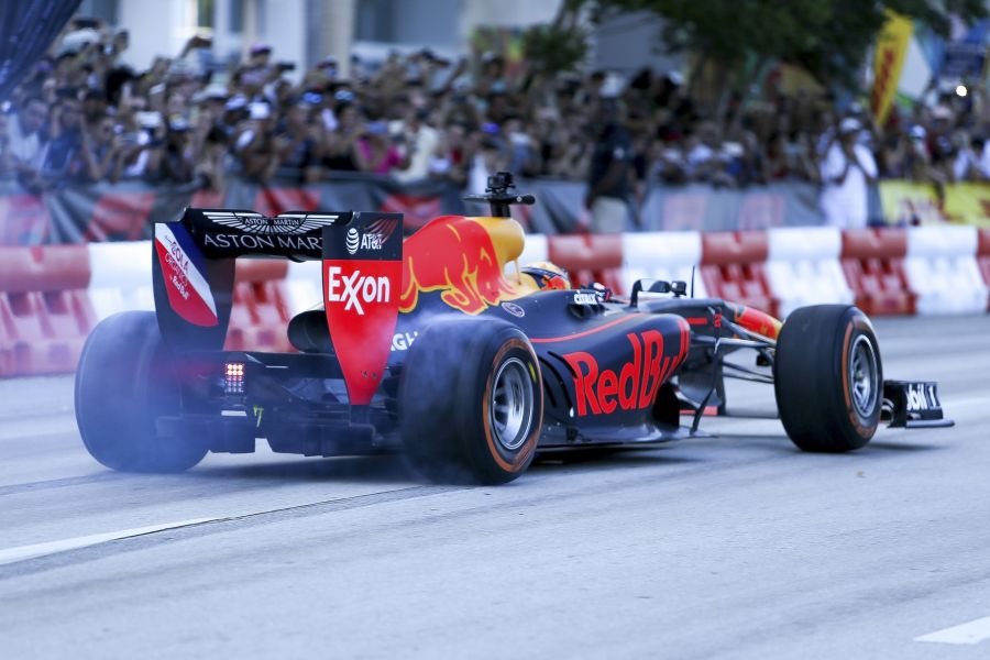 Red Bull Racing Show Run
