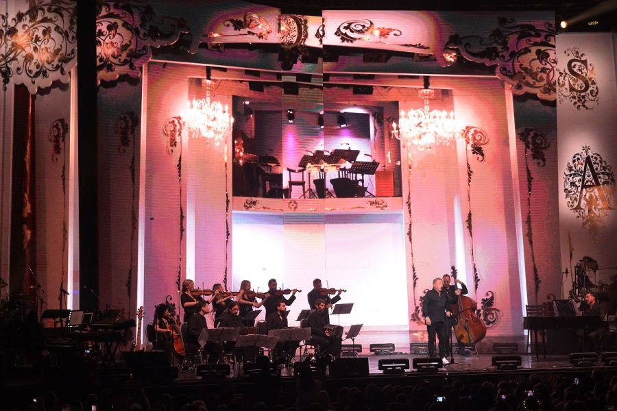 Ricardo Montaner enamoró al público argentino en su regreso al Luna Park