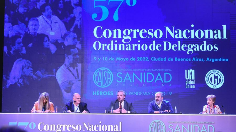 Alberto Fernández en el Congreso de Trabajadores de la Sanidad, en Parque Norte 20220509