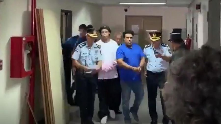 Ronaldinho en la cárcel de paraguay 20220511