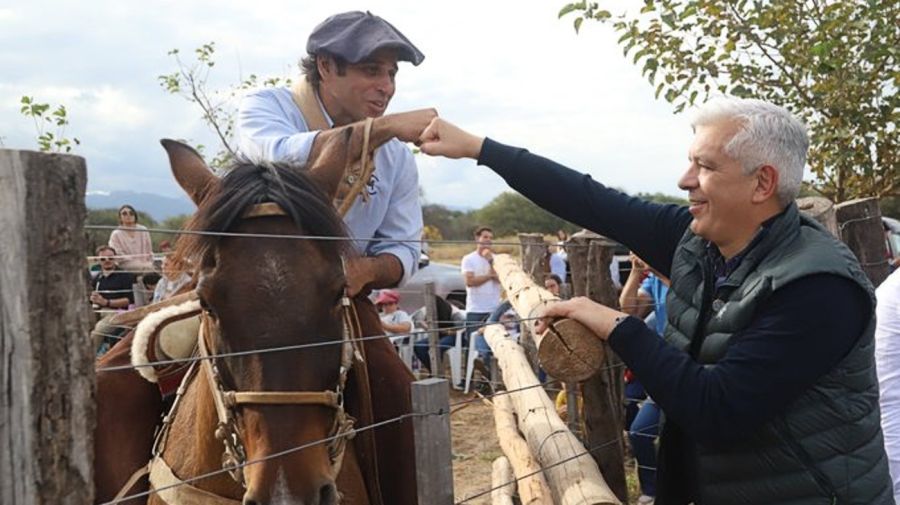 El ministro Julián Domínguez, en su visita a Catamarca.