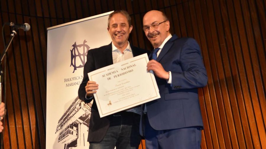 Diplomas de la academia nacional de periodismo 20220519