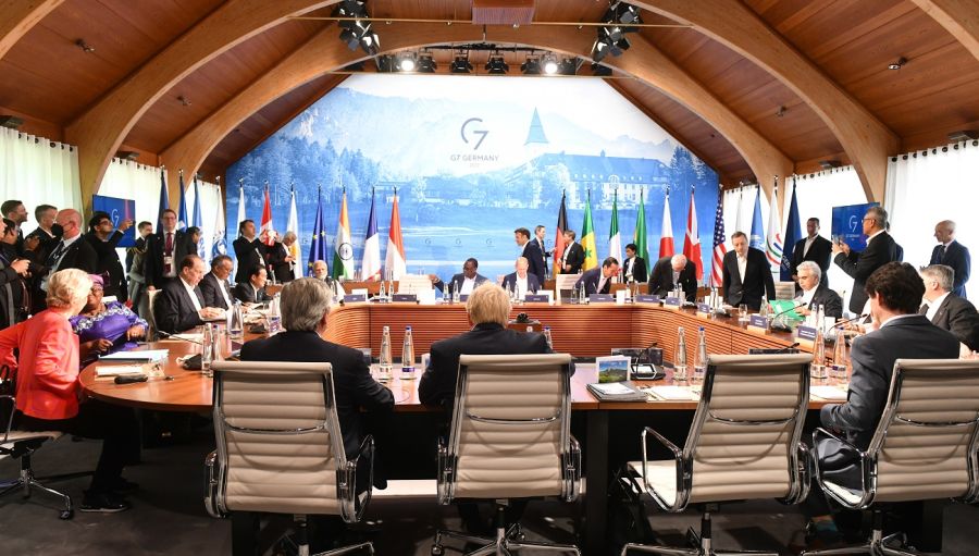 Alberto Fernánez en la reunión del G7