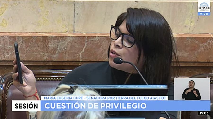 La senadora Maria Duré (FdT) también acusó a Alfredo Cornejo de 