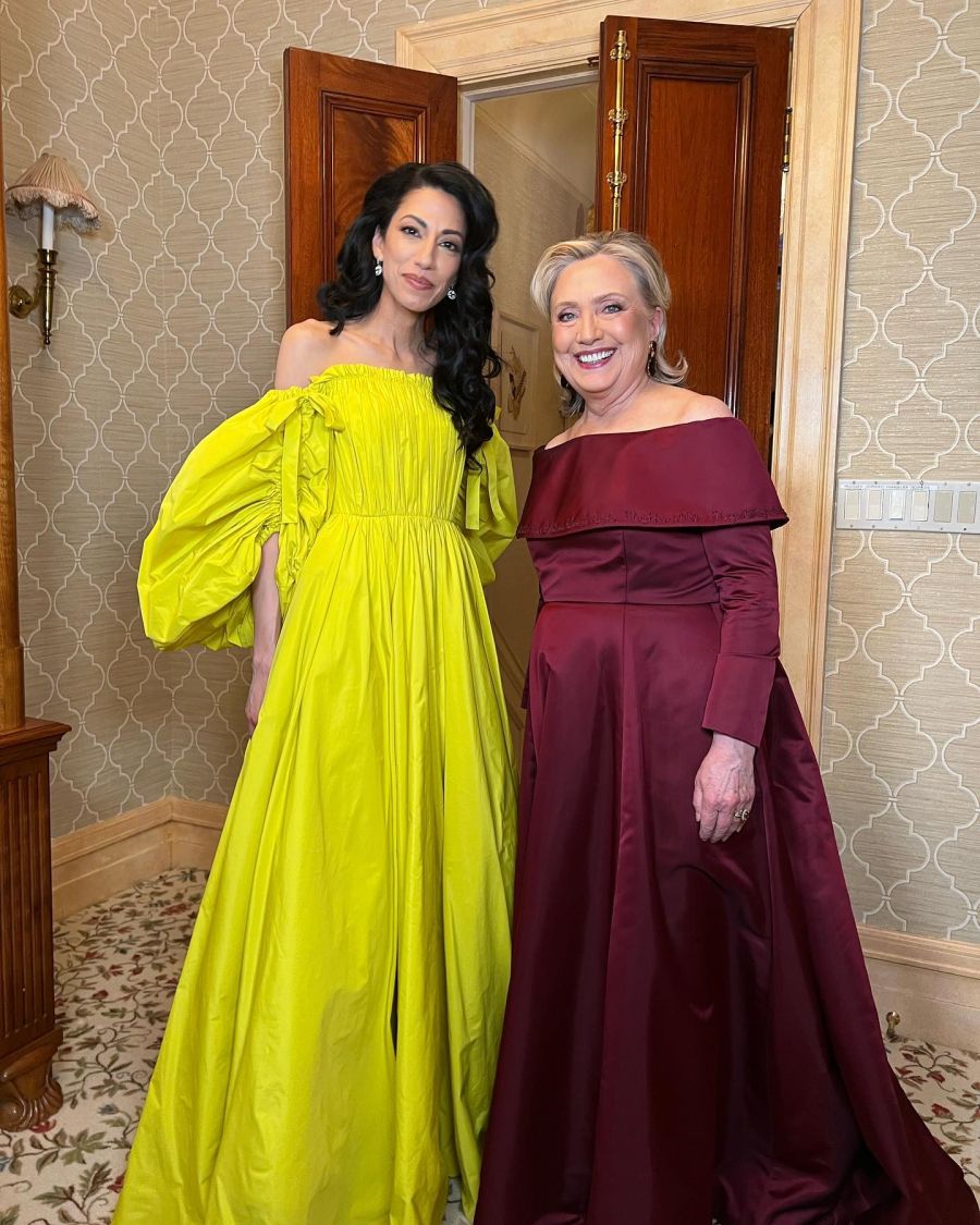 Huma Abedin y Hillary Clinton