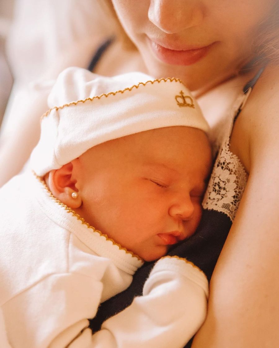 Stephanie Demner mostró la carita de su beba con las fotos más tiernas
