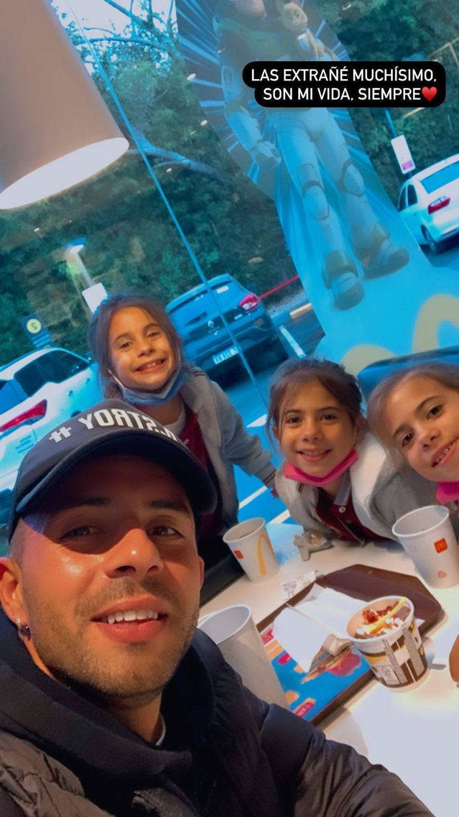 El emocionante reencuentro de Matías Defederico con sus hijas: 