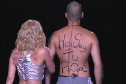 El divertido gesto de Residente con Shakira en medio de un show: 