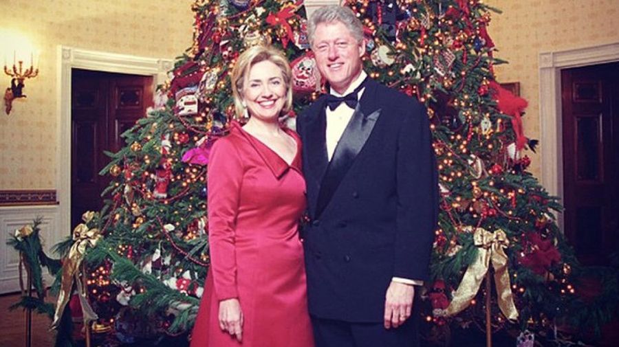 Hillary Clinton y Bill Clinton 20220825