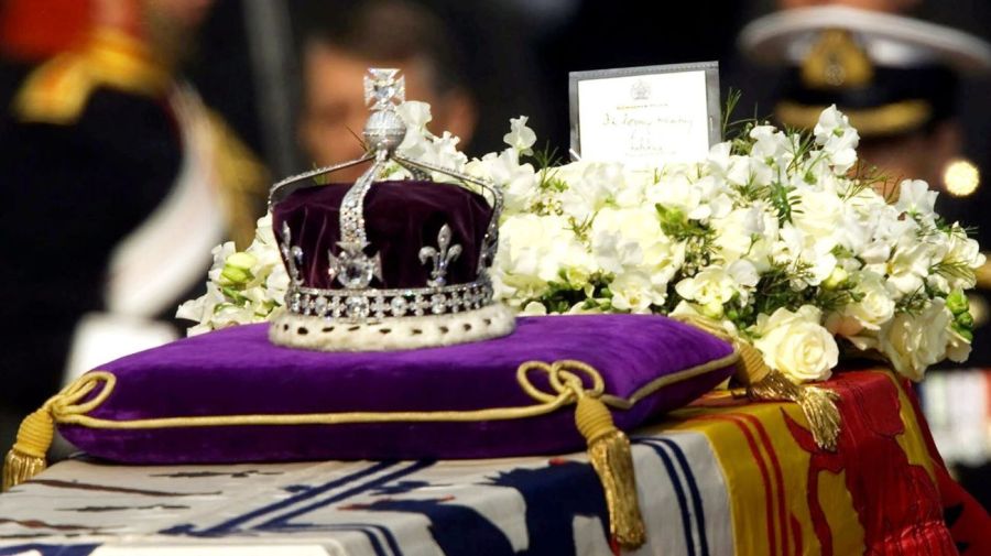 La corona de la reina consorte Camilla