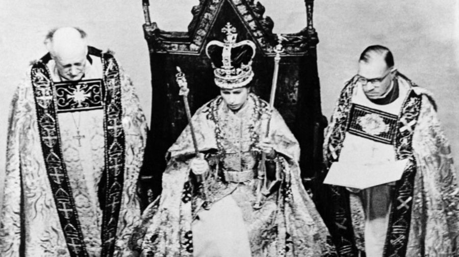 coronación de Carlos III