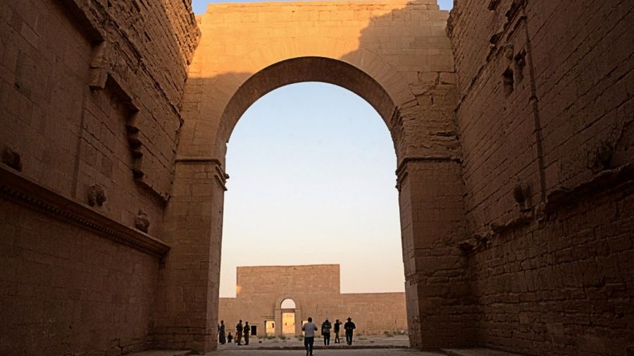 Turistas en ruinas milenarias el norte de Irak: quieren dar 