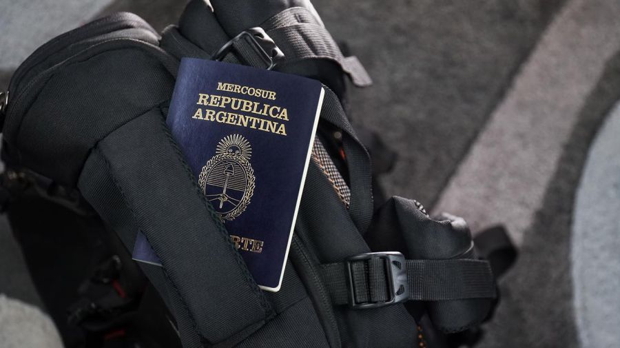 Pasaporte Argentino 20220916