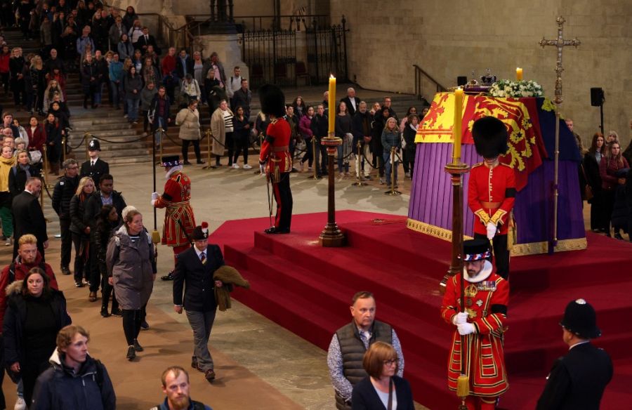 westminster hall funeral reina Isabel II